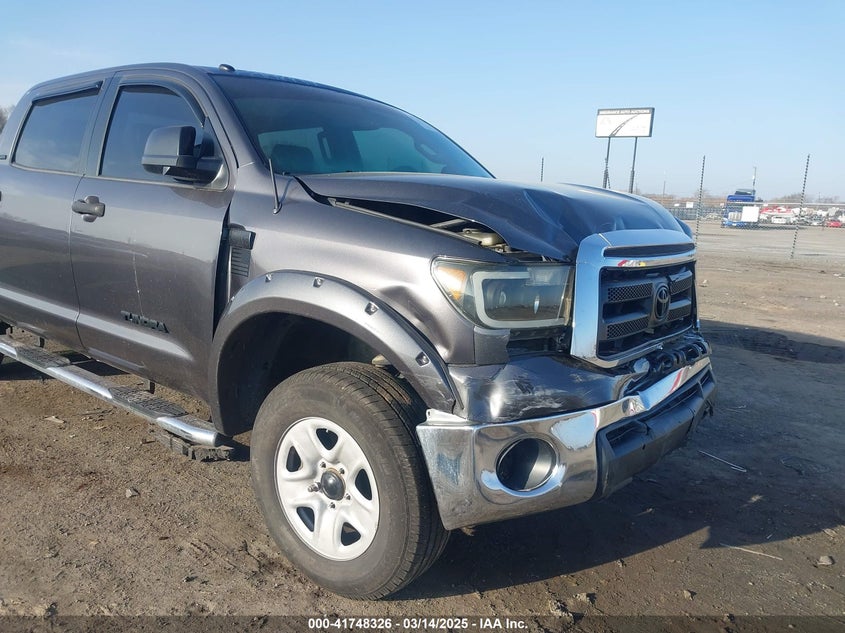 2013 TOYOTA TUNDRA GRADE 5.7L V8 - 5TFDW5F11DX280229