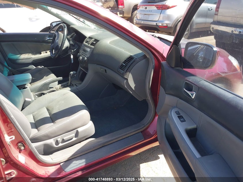 2006 HONDA ACCORD VIN: 1HGCM66586A002073