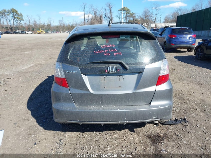 2013 HONDA FIT SPORT - JHMGE8H59DC070307