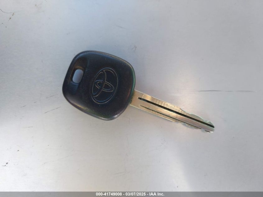 2005 Toyota Highlander V6 VIN: JTEDP21A450078929 Lot: 41749008