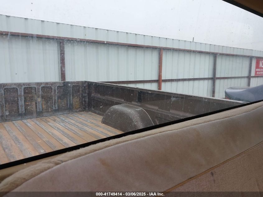 1988 Chevrolet Gmt-400 C1500 VIN: 1GCDC14K6JE136597 Lot: 41749414