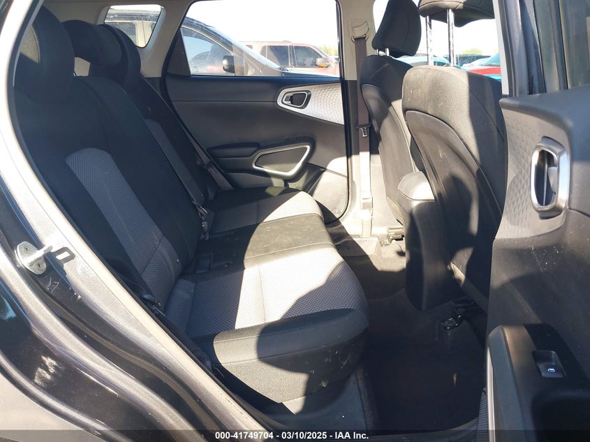 2023 KIA SOUL VIN: KNDJ23AUXP7188867