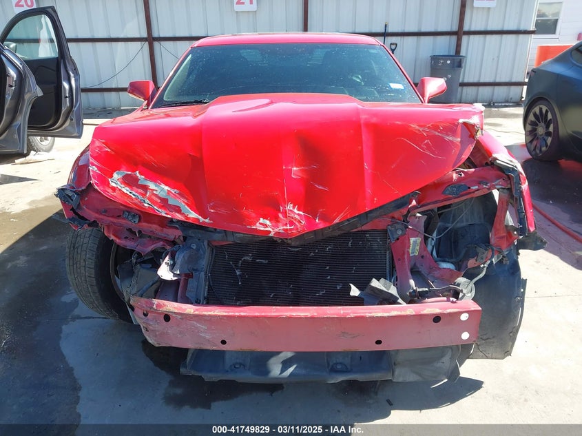 2011 CHEVROLET CAMARO VIN: 2G1FK1EJ3B9213621