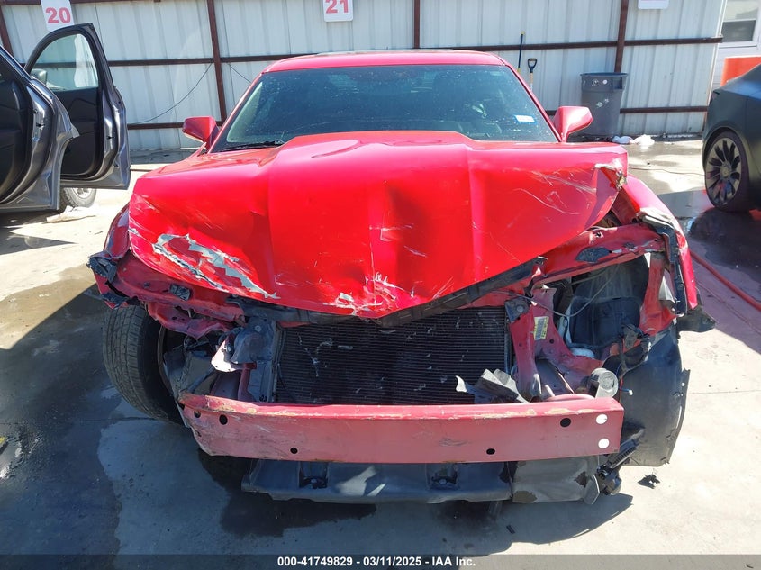 2011 CHEVROLET CAMARO VIN: 2G1FK1EJ3B9213621