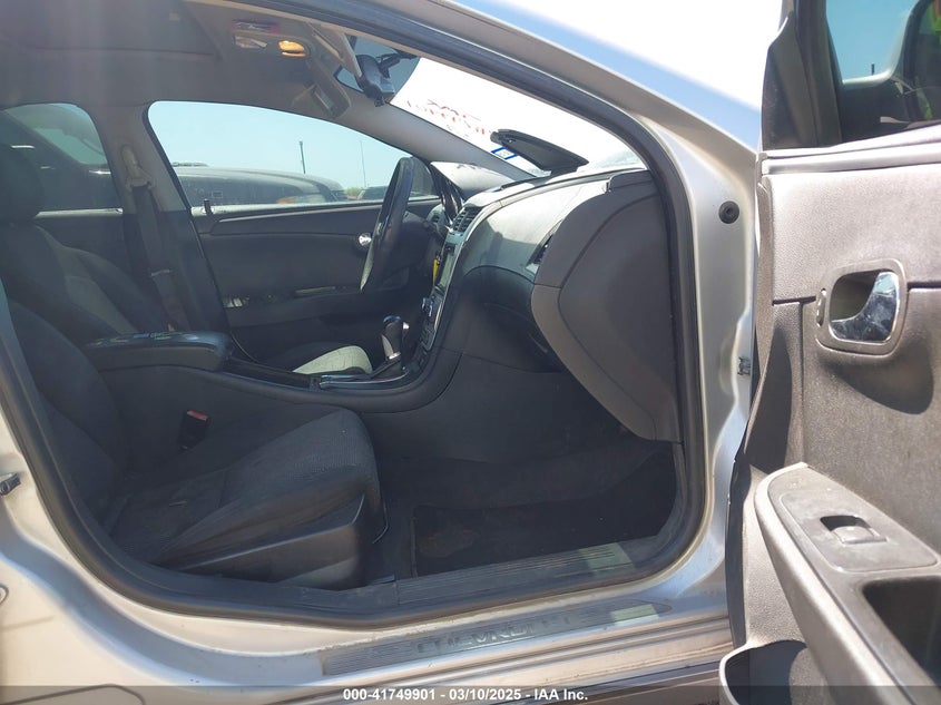 2011 CHEVROLET MALIBU VIN: 1G1ZC5EU4BF332975