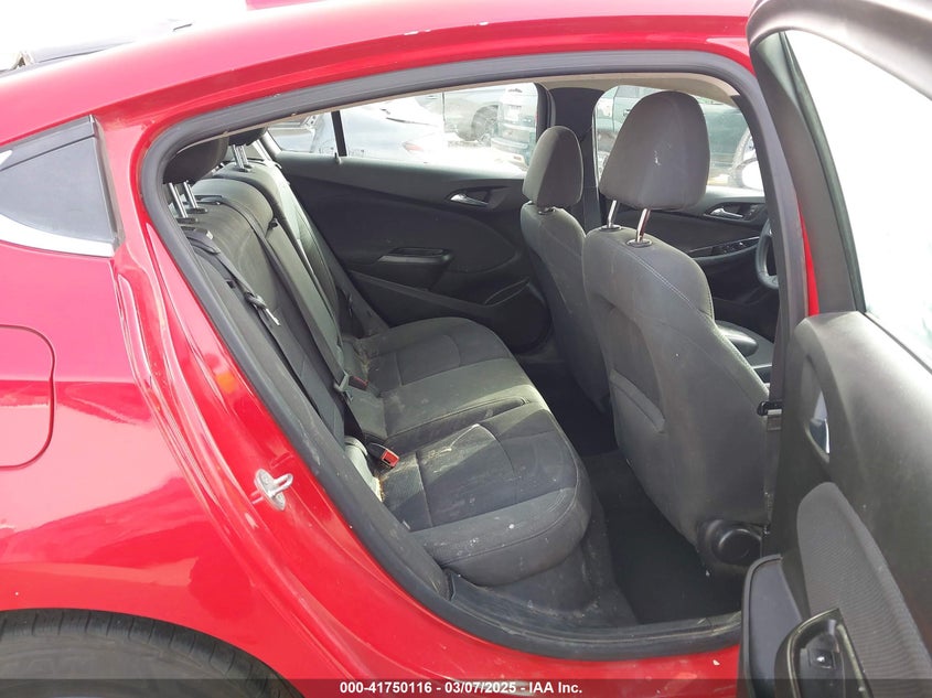 2018 CHEVROLET CRUZE VIN: 1G1BE5SM0J7104609