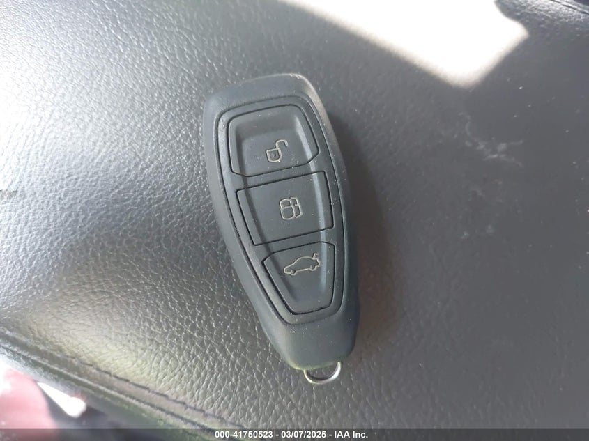 2012 FORD FOCUS VIN: 1FAHP3J28CL188033