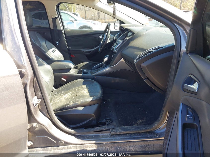 2012 FORD FOCUS VIN: 1FAHP3J28CL188033