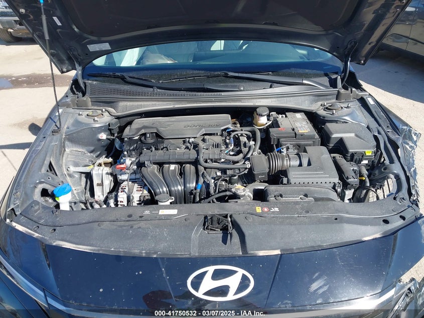 2024 HYUNDAI ELANTRA VIN: KMHLP4DG3RU838404