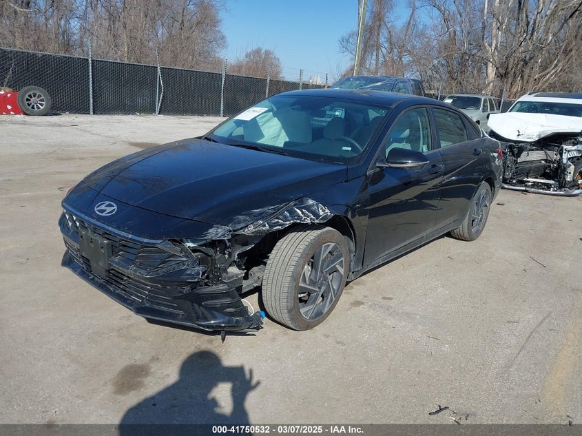 2024 HYUNDAI ELANTRA VIN: KMHLP4DG3RU838404