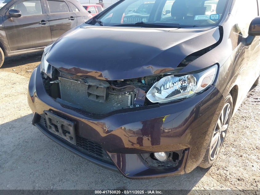 2015 HONDA FIT VIN: 3HGGK5H86FM787818