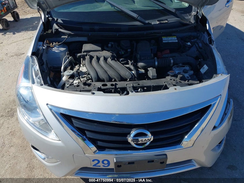 2018 NISSAN VERSA 1.6 SV - 3N1CN7AP0JL822386