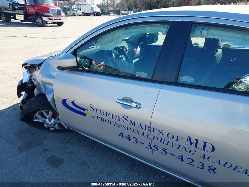 2018 NISSAN VERSA 1.6 SV - 3N1CN7AP0JL822386