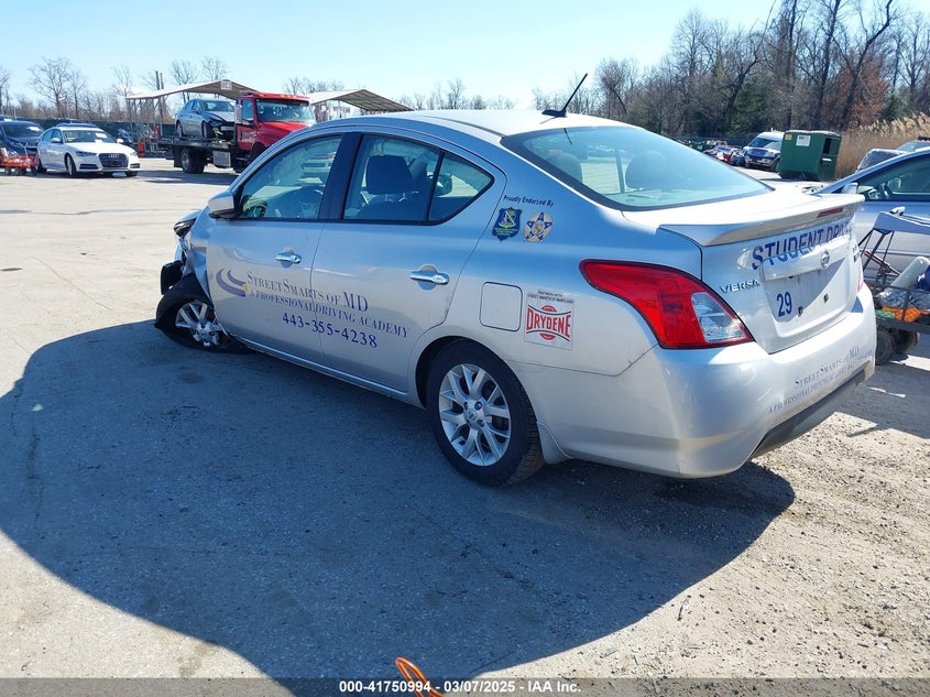 2018 NISSAN VERSA 1.6 SV - 3N1CN7AP0JL822386