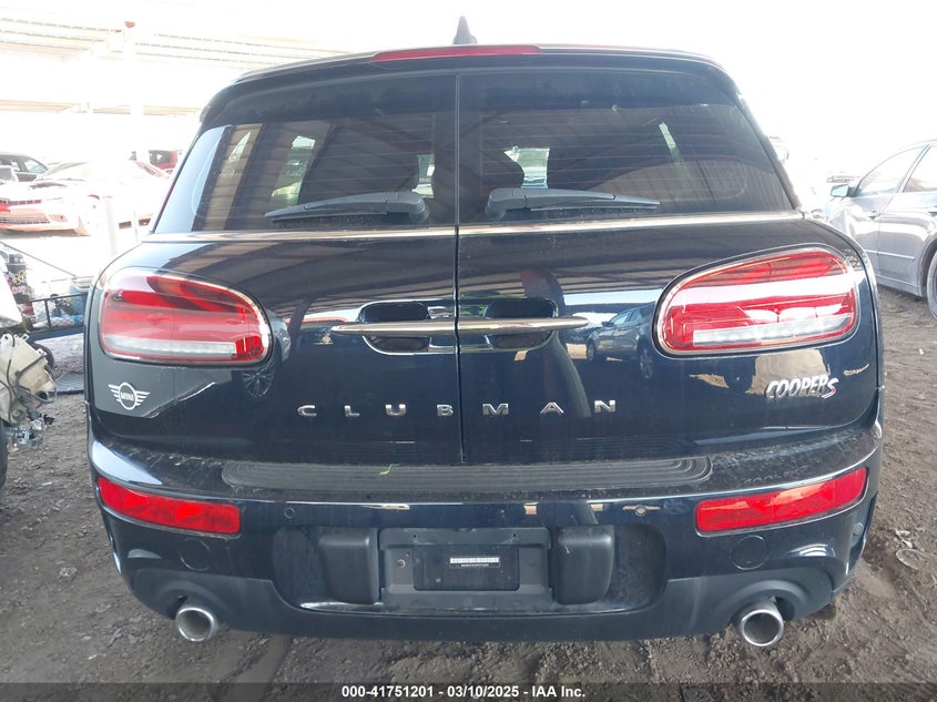 2023 MINI CLUBMAN COOPER S - WMWXJ1C07P2T62531