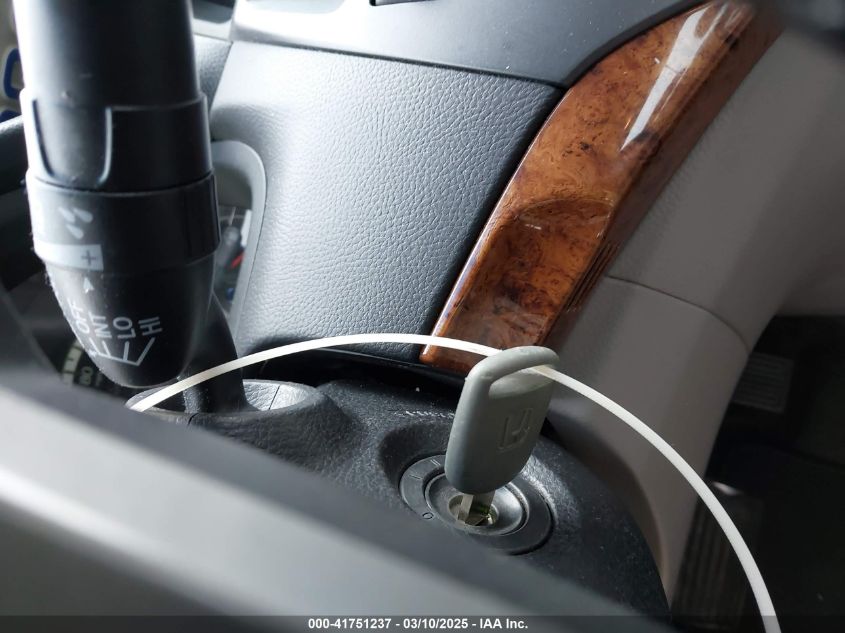 2011 Honda Accord 2.4 Ex-L VIN: 1HGCP2F88BA016592 Lot: 41751237