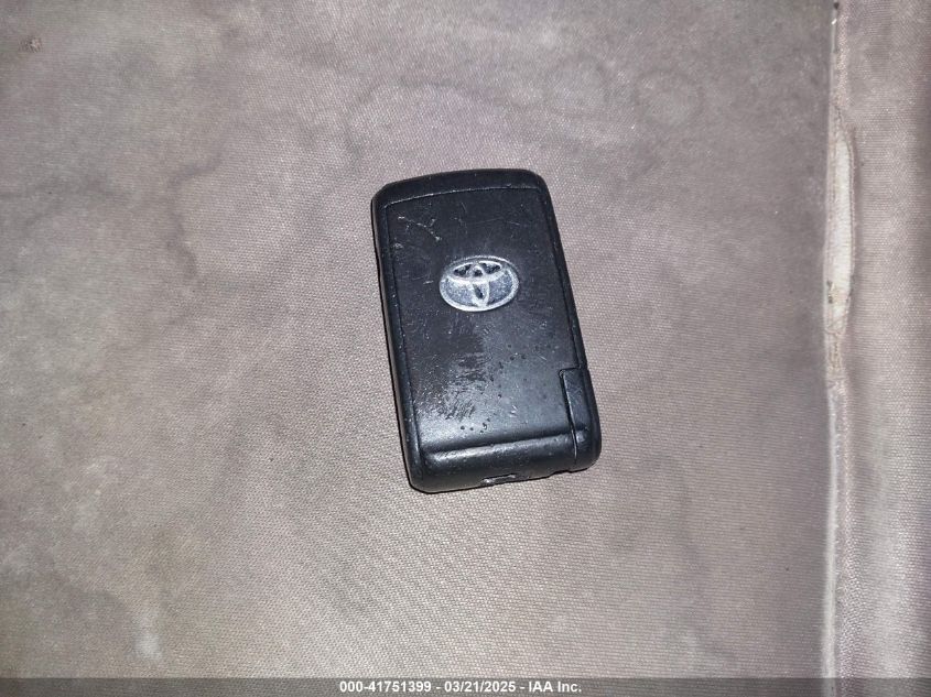 2005 Toyota Prius VIN: JTDKB20U157055251 Lot: 41751399