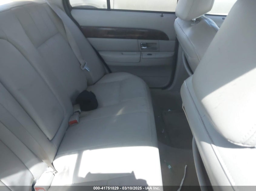 2006 MERCURY GRAND MARQUIS VIN: 2MEFM75V66X640766