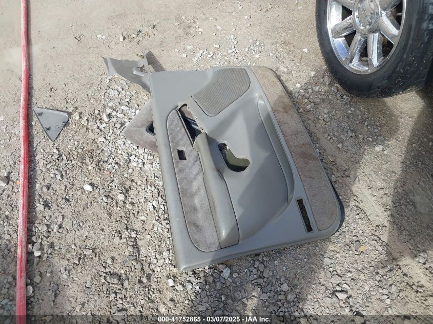 2000 GMC Sierra 1500 Sle VIN: 2GTEC19V0Y1286871 Lot: 41752865