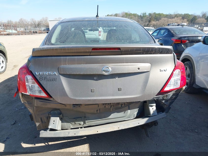 2017 NISSAN VERSA 1.6 SV - 3N1CN7AP3HK436755