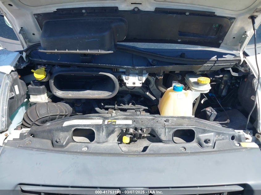 2018 Ram Promaster 2500 High Roof 159 Wb VIN: 3C6TRVDG4JE124733 Lot: 41753198