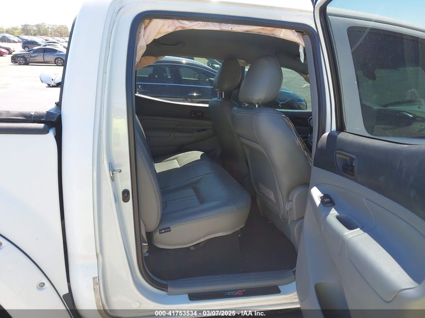 2015 TOYOTA TACOMA PRERUNNER V6 - 5TFJU4GN7FX068622