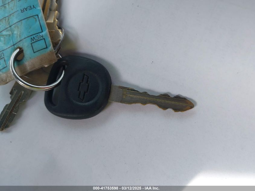 2004 Chevrolet Silverado 2500Hd Ls VIN: 1GCHK23204F214737 Lot: 41753598