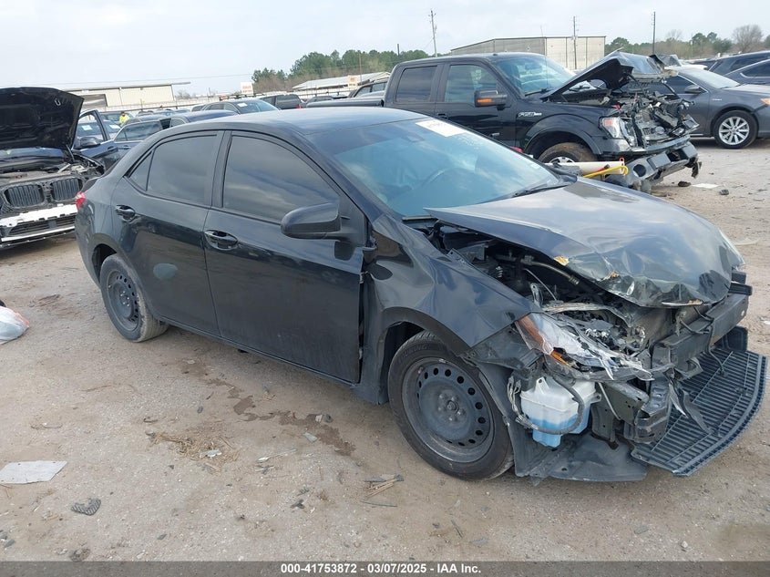 2018 TOYOTA COROLLA LE - 5YFBURHE7JP809584