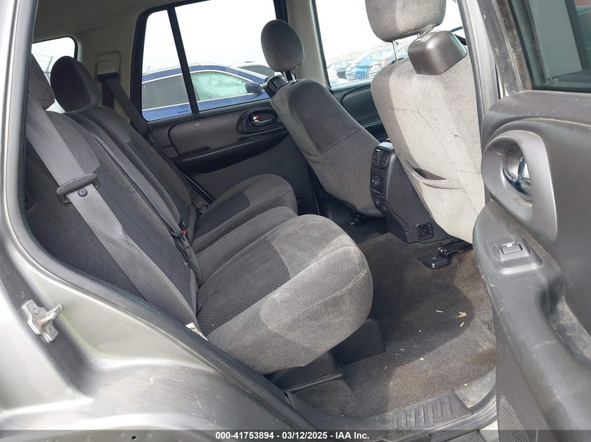2008 CHEVROLET TRAILBLAZER VIN: 1GNDT13S282155183