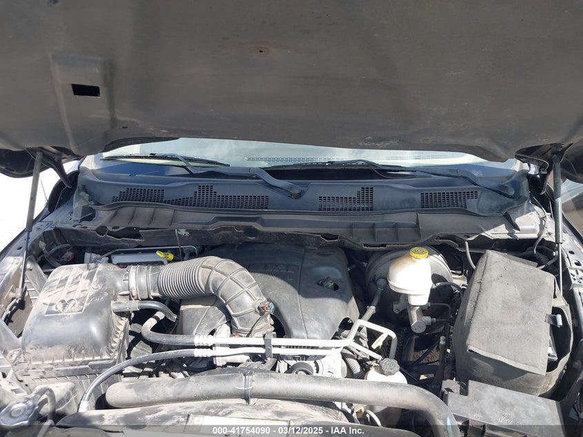 2011 RAM RAM 1500 VIN: 1D7RV1GT4BS559210