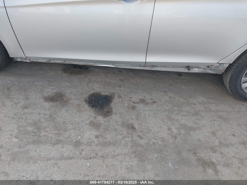 2013 HYUNDAI SONATA GLS - 5NPEB4AC7DH629621