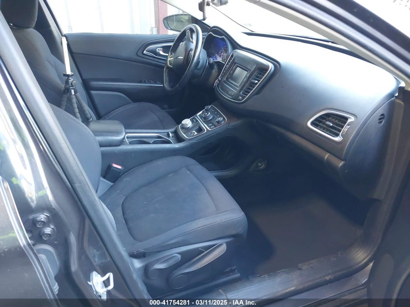 2015 CHRYSLER 200 LIMITED - 1C3CCCAB0FN602239