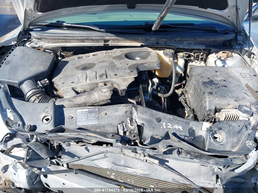 2011 CHEVROLET MALIBU VIN: 1G1ZC5E17BF346665