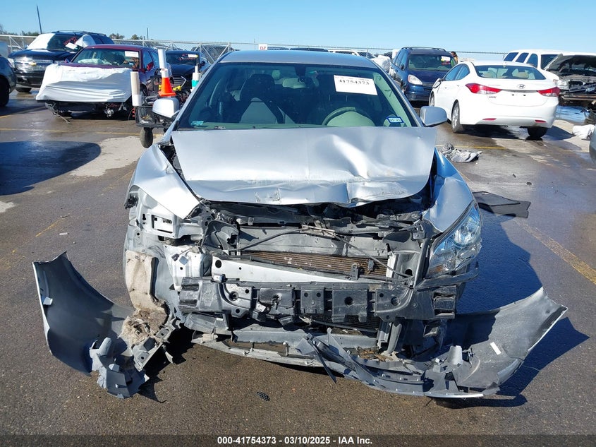 2011 CHEVROLET MALIBU VIN: 1G1ZC5E17BF346665