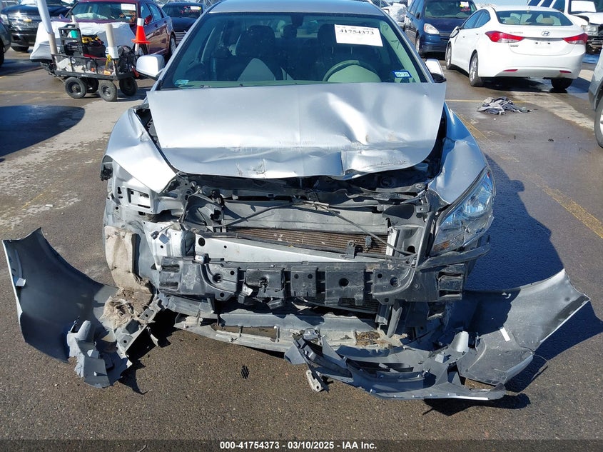 2011 CHEVROLET MALIBU VIN: 1G1ZC5E17BF346665