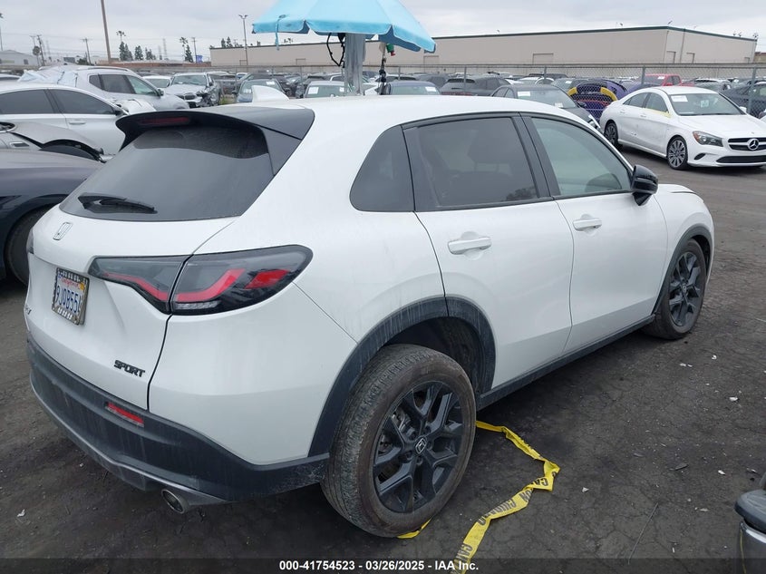 2024 HONDA HR-V 2WD SPORT/2WD SPORT W/O BSI - 3CZRZ1H52RM720391