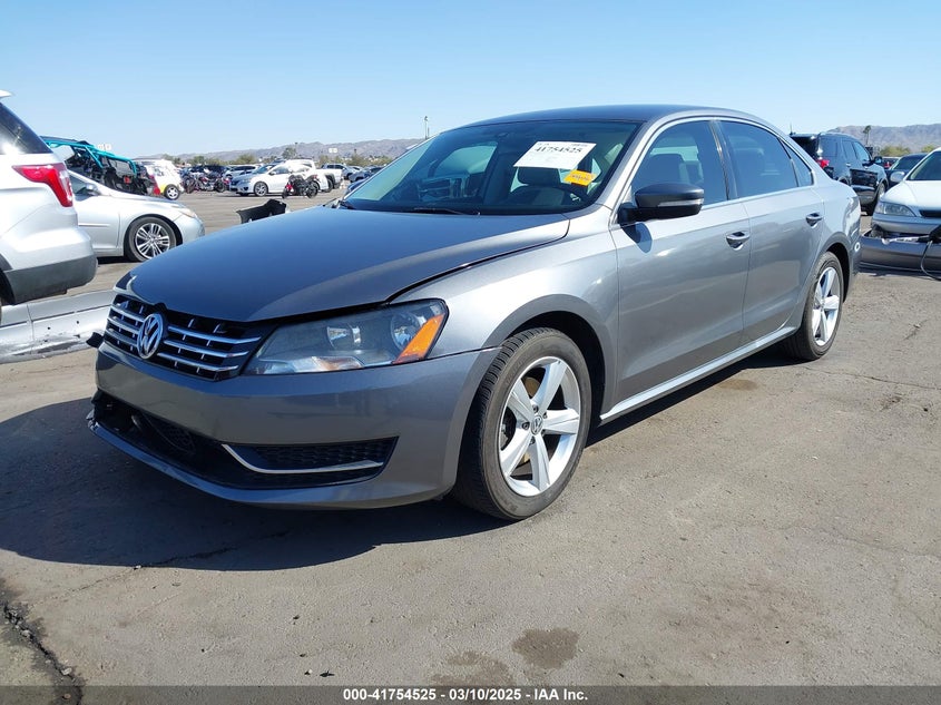 2014 VOLKSWAGEN PASSAT VIN: 1VWBT7A34EC110750