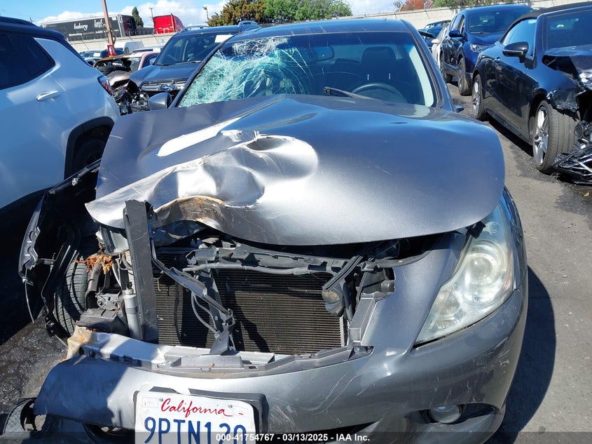 2013 INFINITI G37 JOURNEY - JN1CV6AP7DM724329