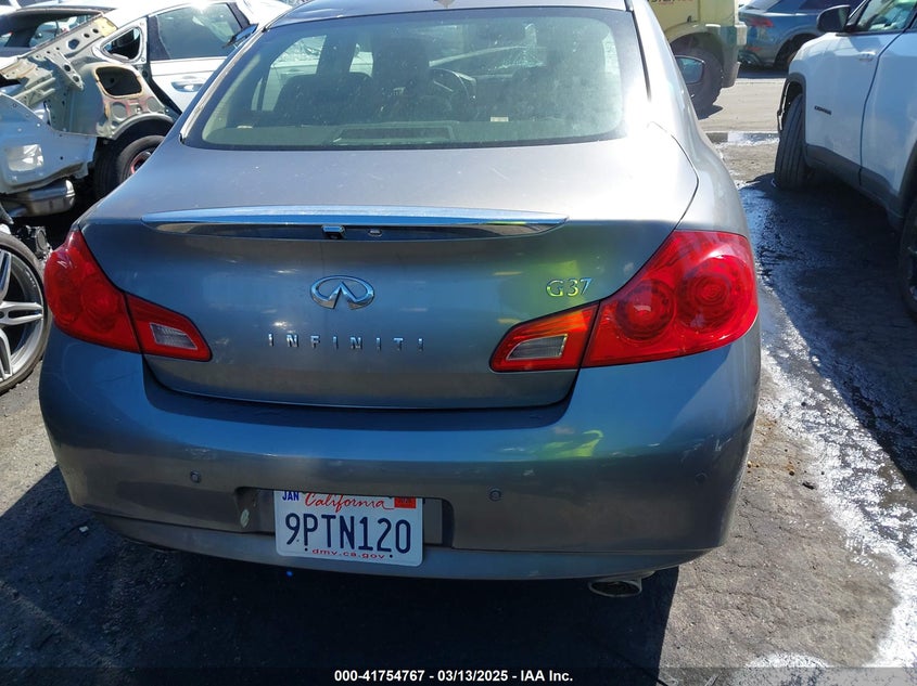 2013 INFINITI G37 JOURNEY - JN1CV6AP7DM724329