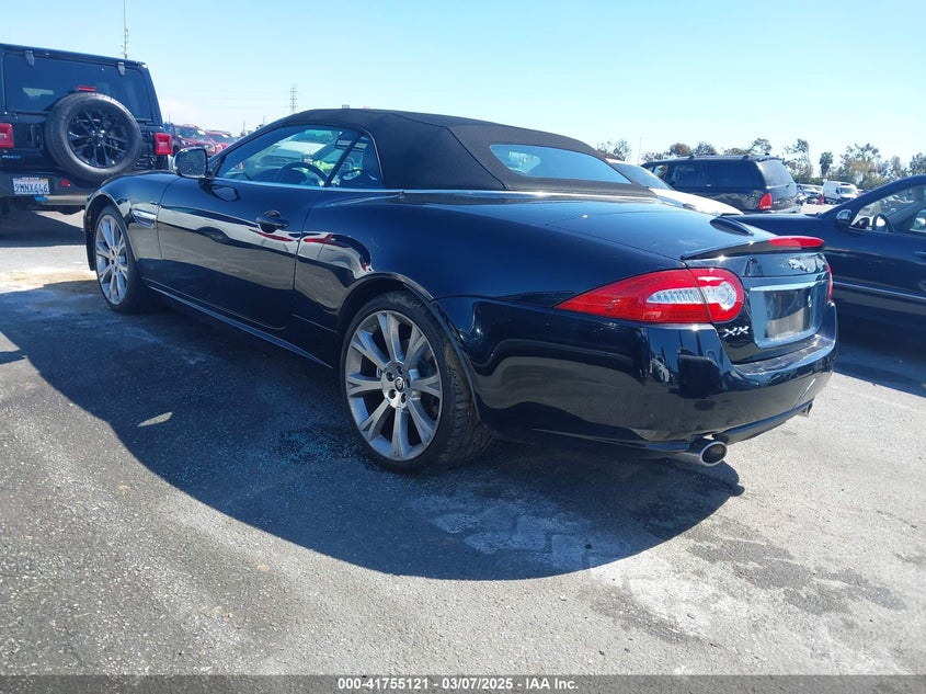 2013 JAGUAR XK VIN: SAJWA4GB7DLB49021