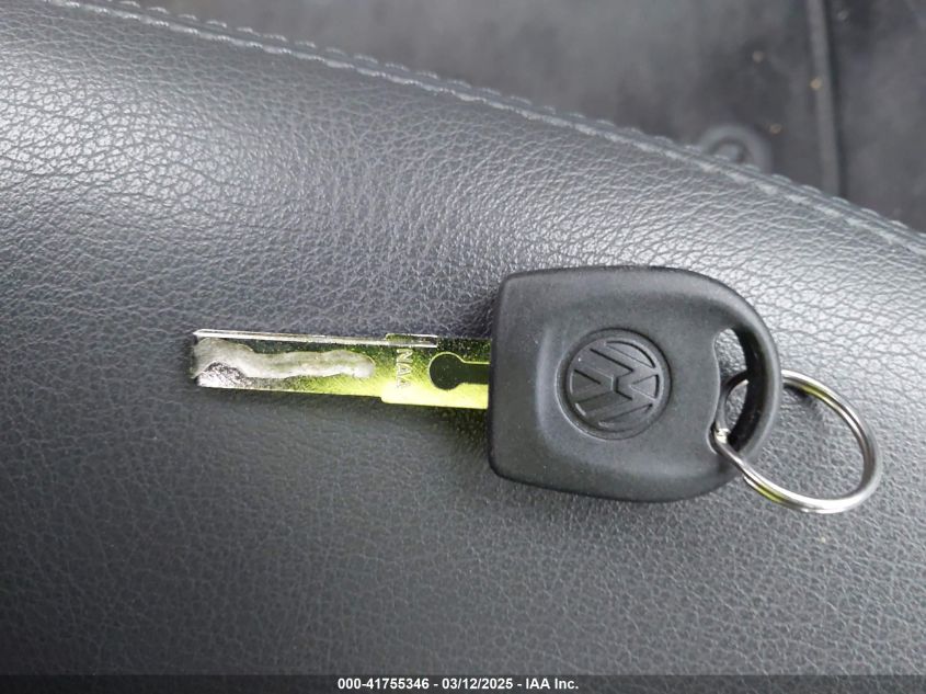 2005 Volkswagen Passat Gls VIN: WVWCD63B55E132974 Lot: 41755346