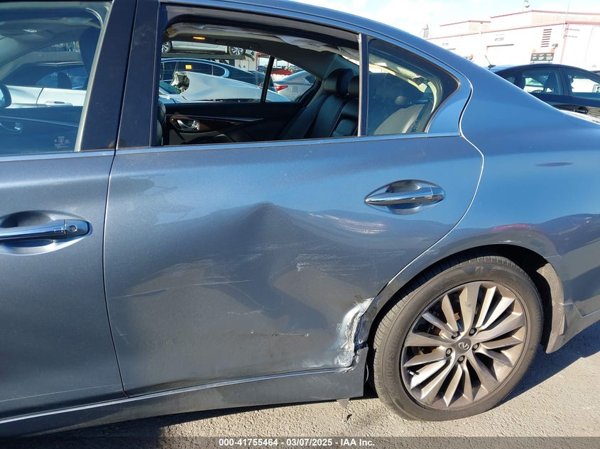 2019 INFINITI Q50 3.0T LUXE - JN1EV7AP5KM515439