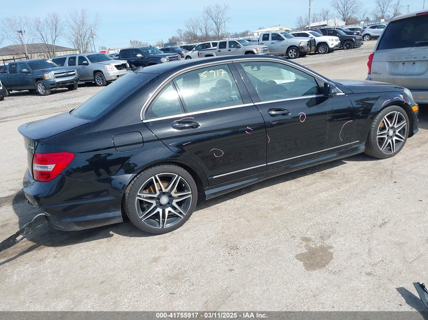 2014 MERCEDES-BENZ C 300 LUXURY 4MATIC/SPORT 4MATIC - WDDGF8AB1EG193551