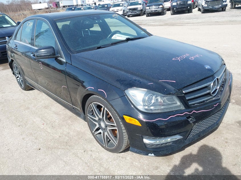 2014 MERCEDES-BENZ C 300 LUXURY 4MATIC/SPORT 4MATIC - WDDGF8AB1EG193551