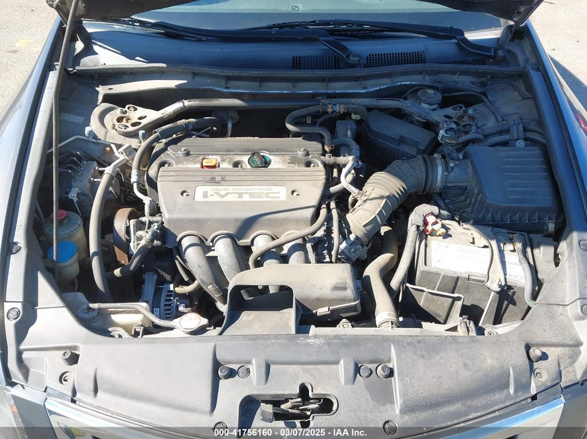 2008 HONDA ACCORD VIN: 1HGCP26898A140198
