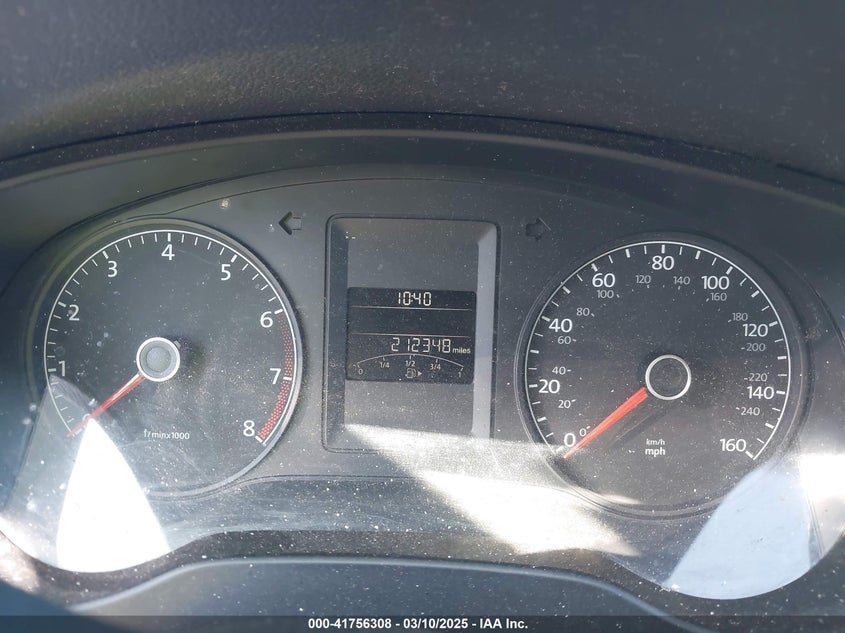 2011 VOLKSWAGEN JETTA VIN: 3VW2K7AJ4BM392710