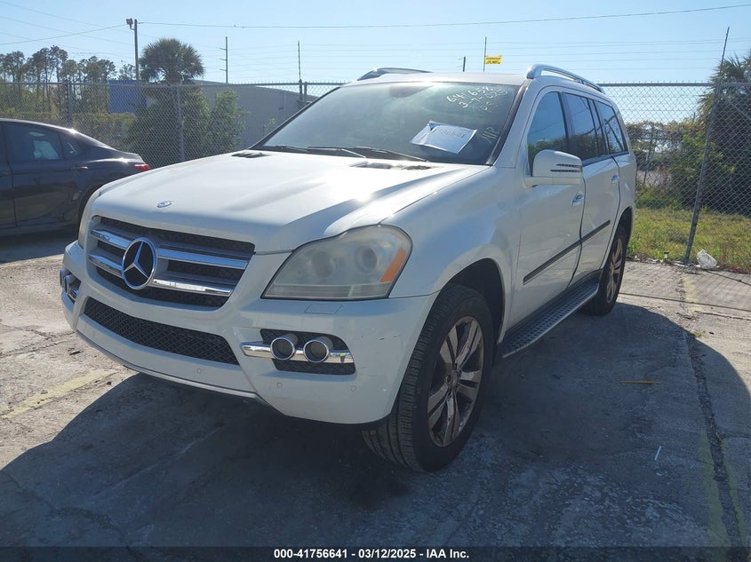 2011 MERCEDES-BENZ GL 450 VIN: 4JGBF7BE1BA641658