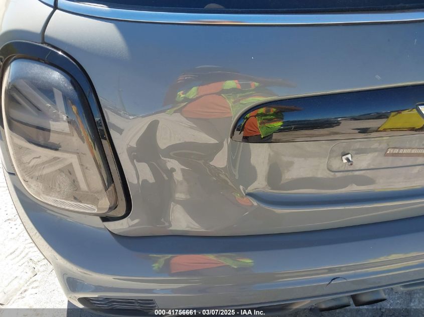 2016 Mini Hardtop John Cooper Works VIN: WMWXM9C58GT996815 Lot: 41756661