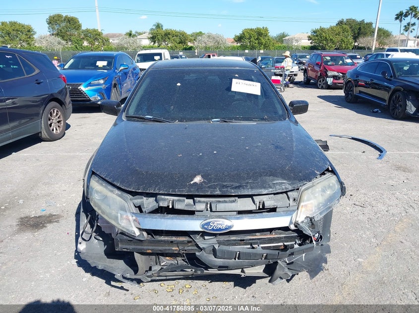 2011 FORD FUSION VIN: 3FAHP0HA9BR322771