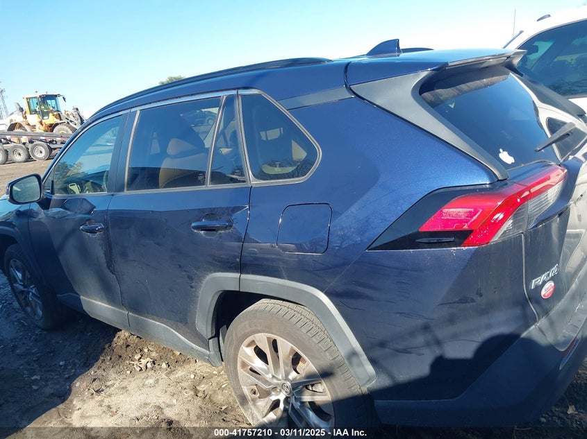 2020 TOYOTA RAV4 XLE PREMIUM - JTMC1RFV1LD049223